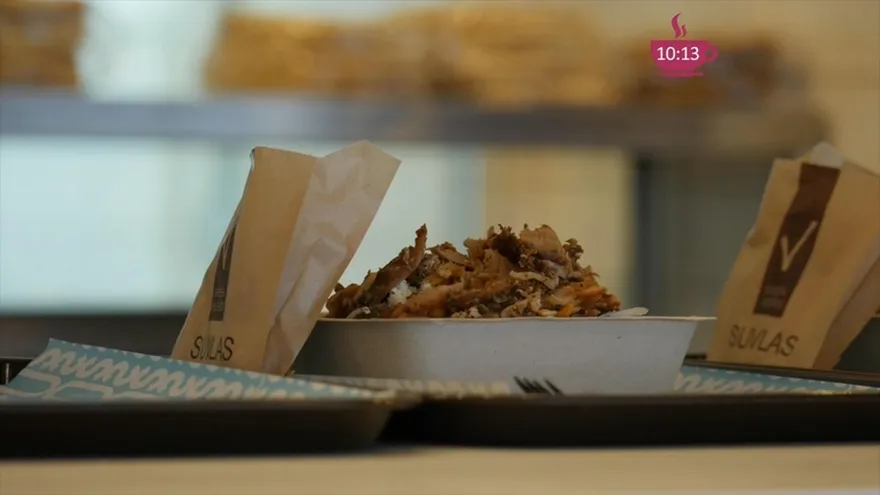 Suvlas comida griega