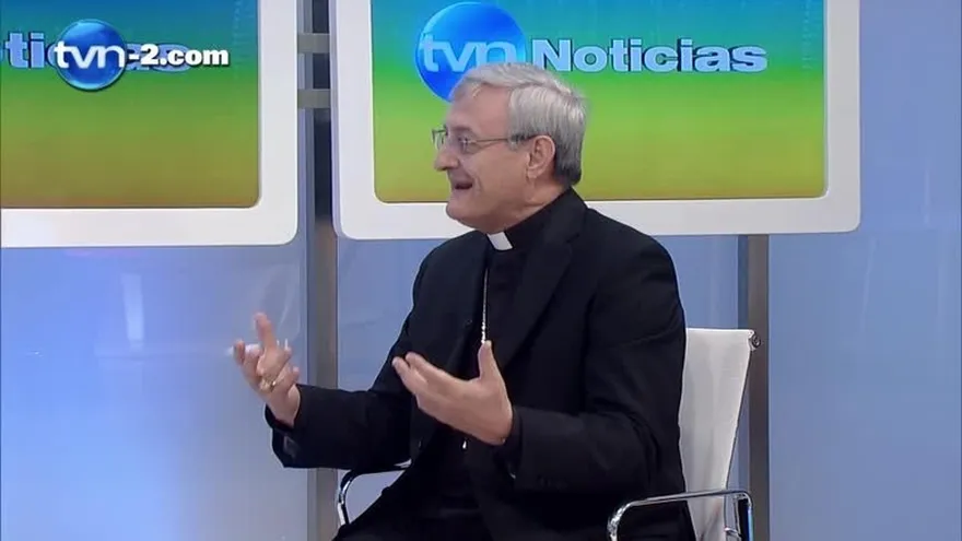 Carrascosa Coso califica al papa Francisco como un líder mundial