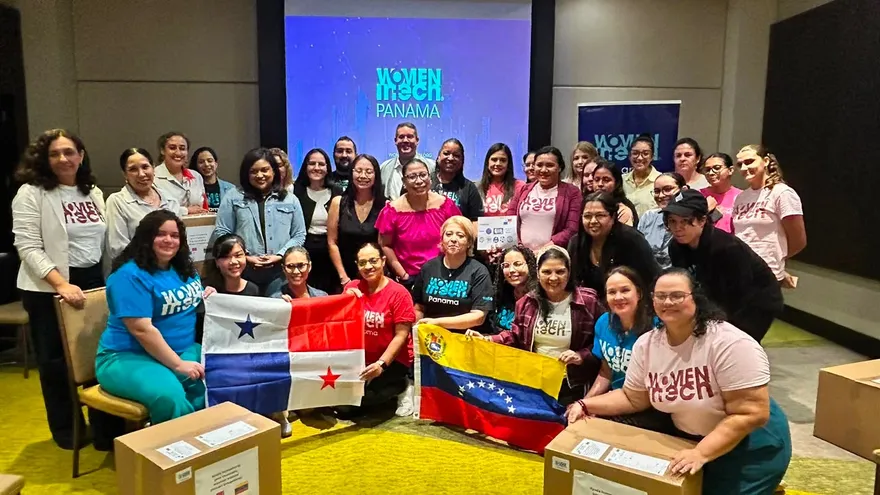 Panamá hace historia con 8 finalistas en los Women in Tech®️ LATAM Awards 2026