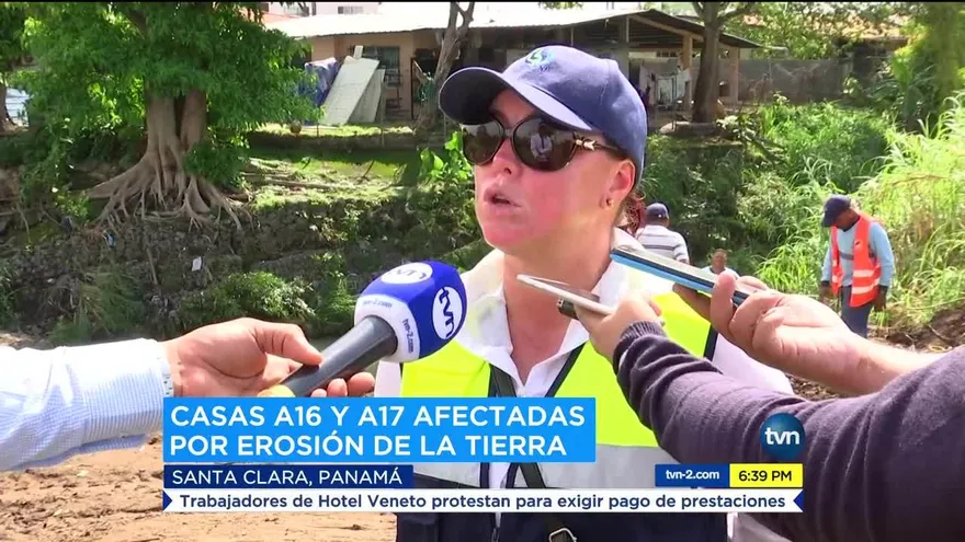 Basura en los ríos causa problema en tuberías y residencias