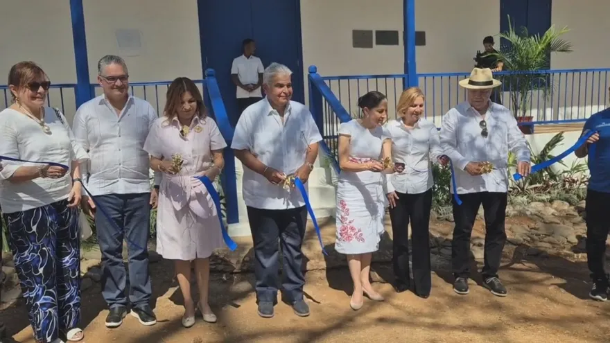 Presidente Mulino inicia gira por Las Tablas e inaugura El Pausílipo