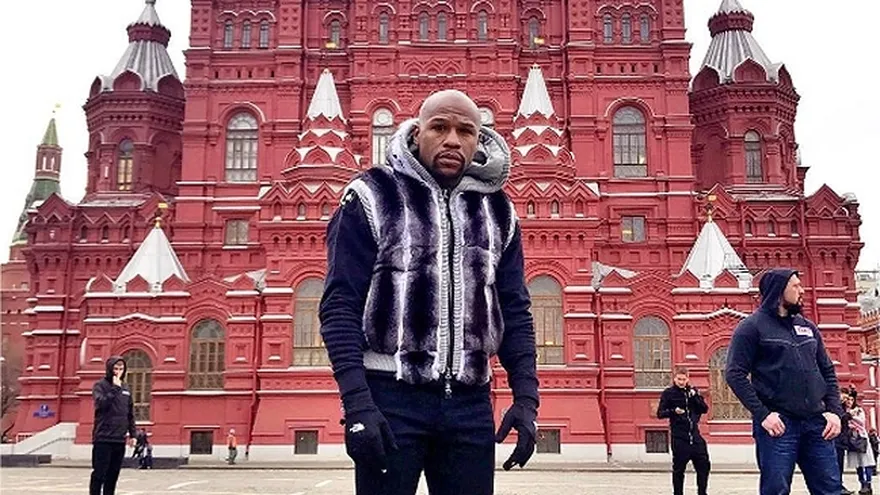 Mayweather le gustaría enfrentar a McGregor en Rusia.