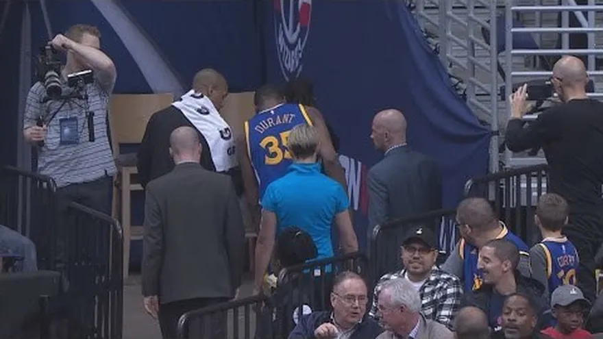 Lesión de Kevin Durant ante los Wizards