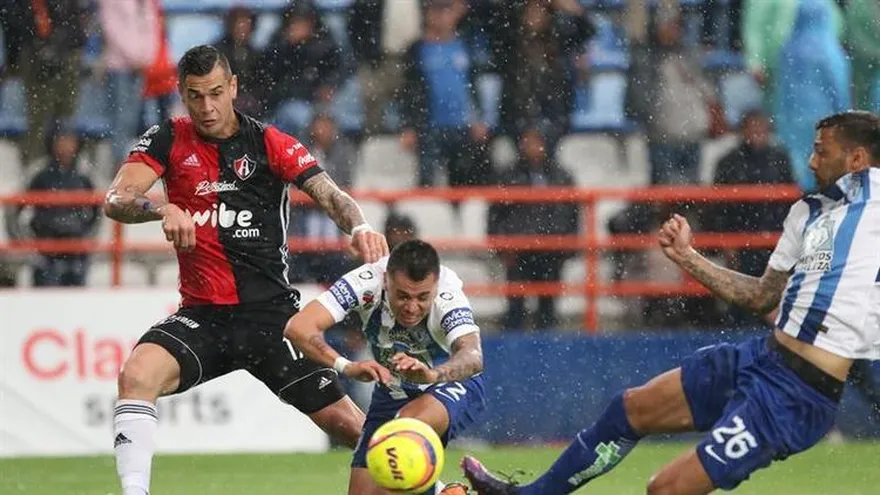 Entusiasma al argentino Milton Caraglio la competencia interna del Cruz Azul | Agencias