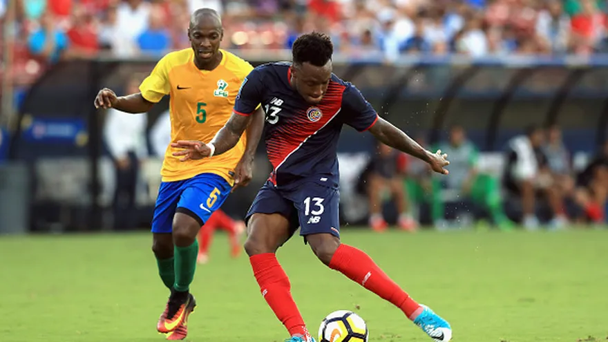 Rodney Wallace de Costa Rica, no estará contra Panamá