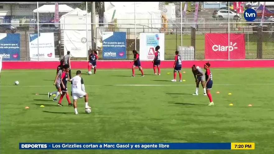 Selección femenina de fútbol empieza a tener forma