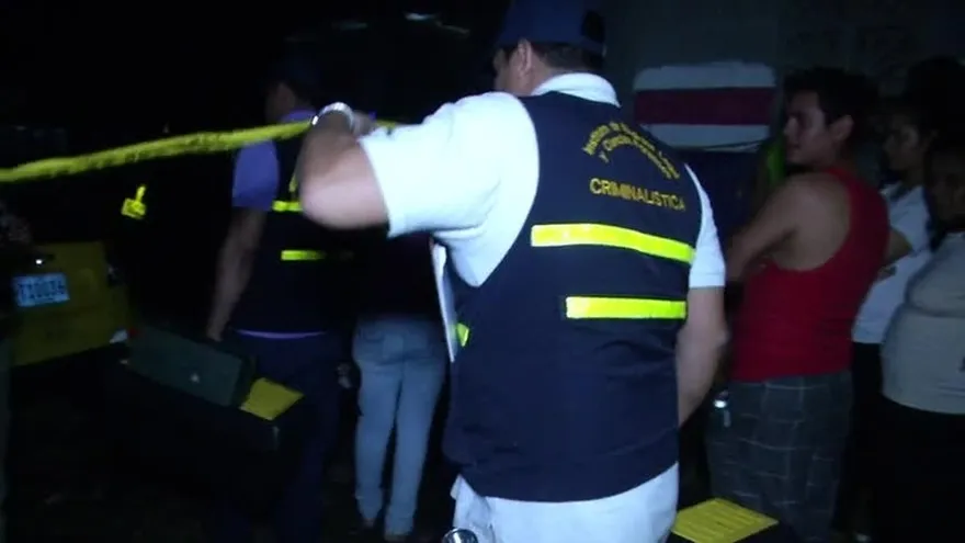 Noche trágica en Viejo Veranillo, balacera deja dos víctimas