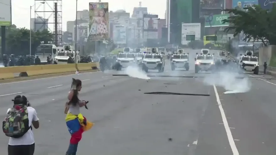 Noticiero AM 20 de abril del 2017 - Bloque 2