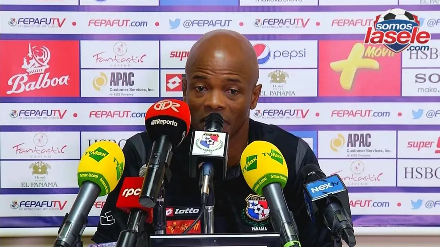Escucha a el DT Julio Dely Valdés opinando sobre el partido ante Jamaica