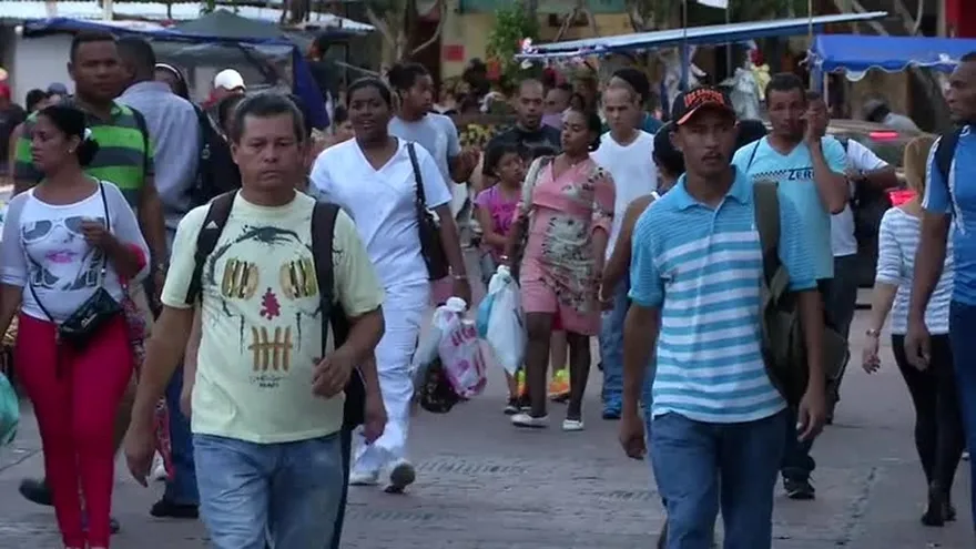 El ejecutivo estableció un aumento de salario mínimo