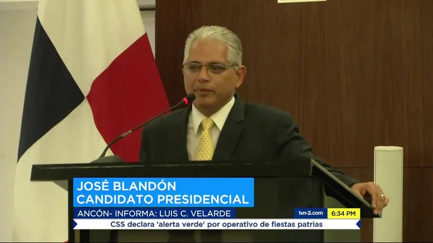 Entregan acta de proclamación de Blandón como candidato presidencial