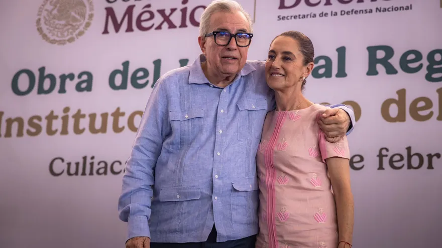 Rubén Rocha junto a la presidenta Claudia Sheinbaum