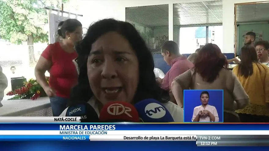 Entregan orden de proceder para nueva escuela en Coclé