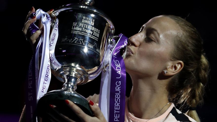 Kvitova sorprendió a Mladenovic en final de San Petersburgo
