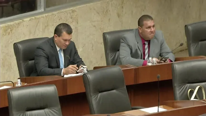 Diputados quieren aumento de salario