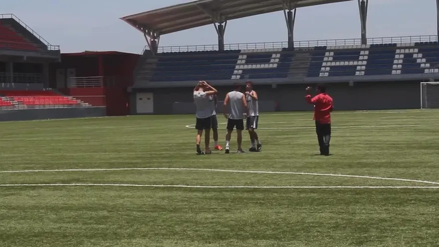 DC United entrenando en el estadio Maracaná