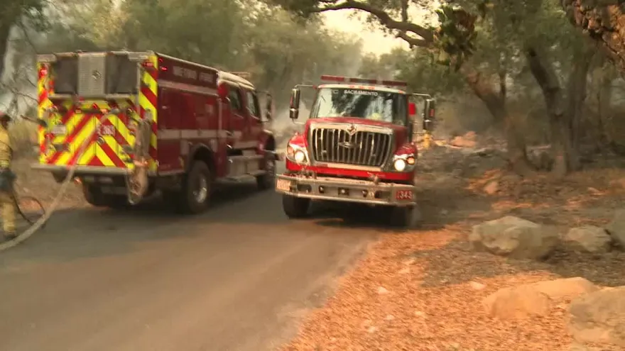 La propagación de los incendios de California se ralentiza