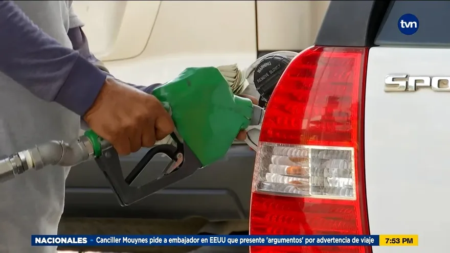 Precio de la gasolina vuelve a aumentar este viernes