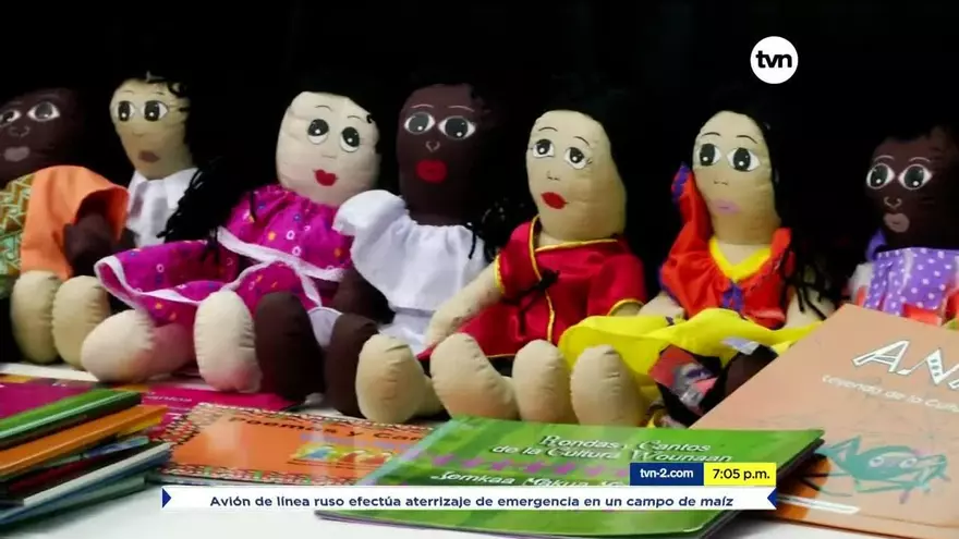 Presentan libros que cuenten historias de las comunidades indígenas