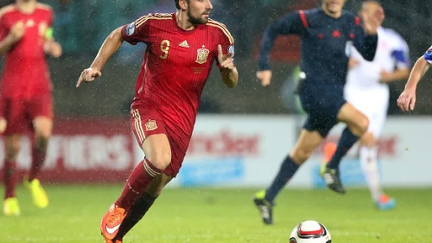 Paco Alcácer, mejor arranque goleador que Villa, Raúl y Torres