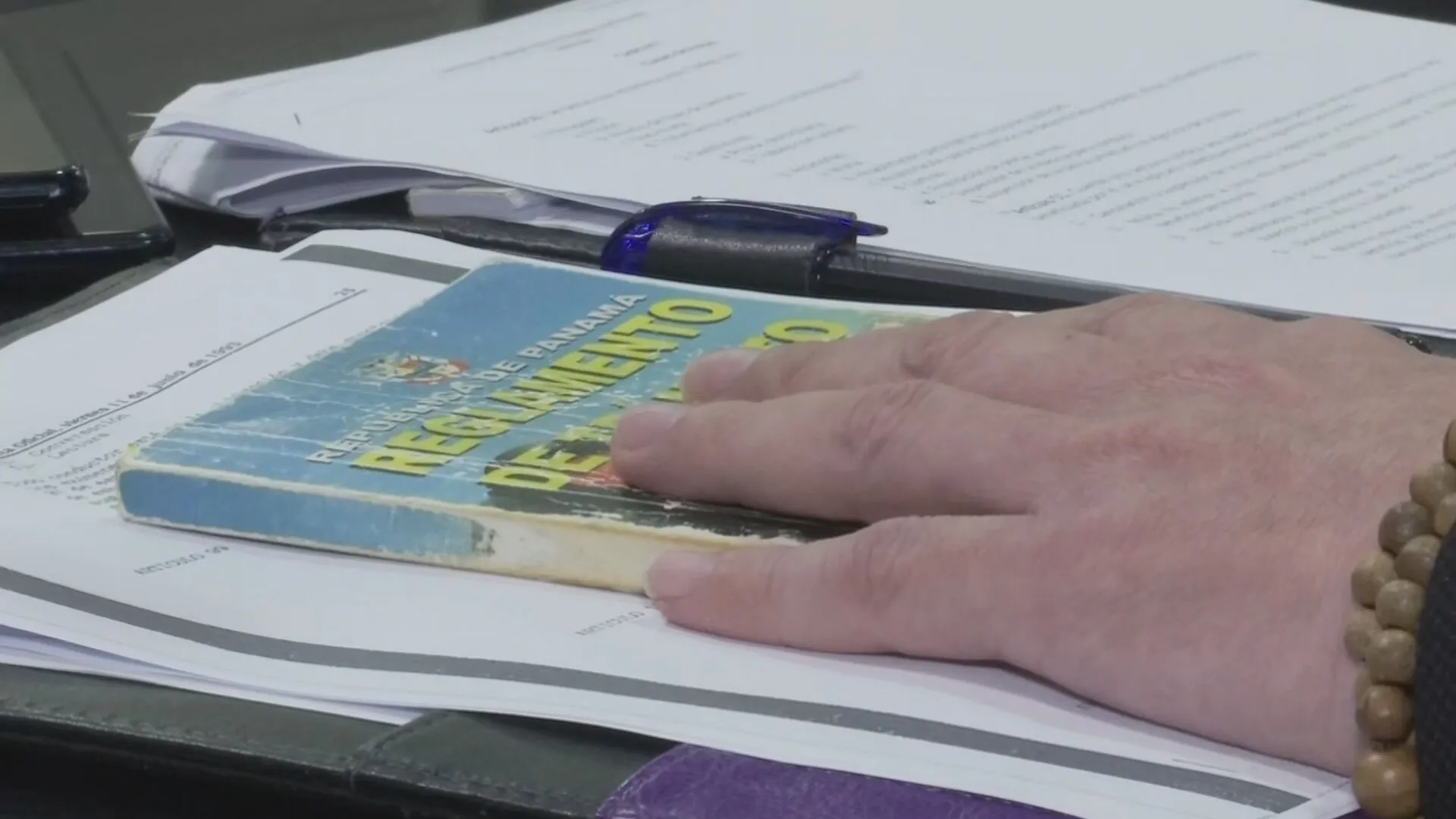 Libro del reglamento del tránsito