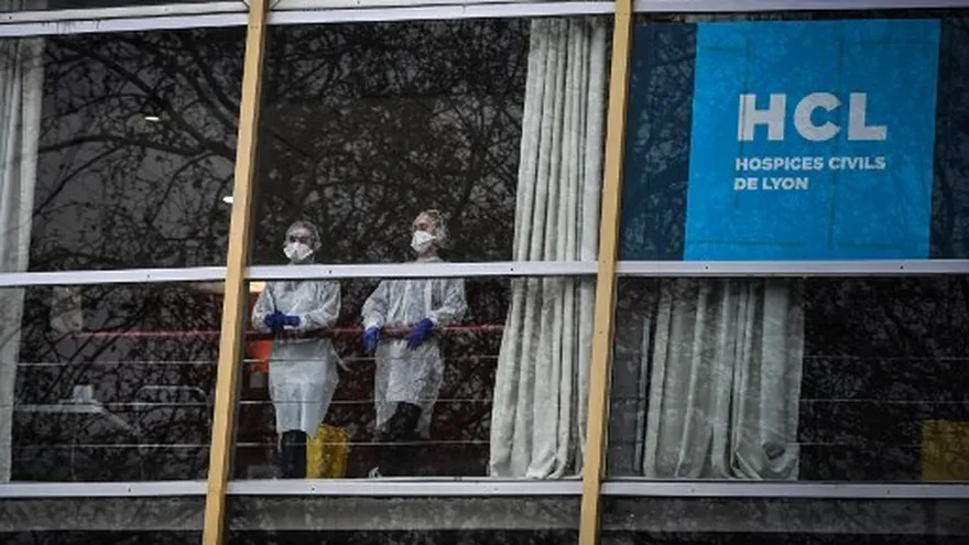 Personal sanitario de los Hospicios Civiles de Lyon (HCL)