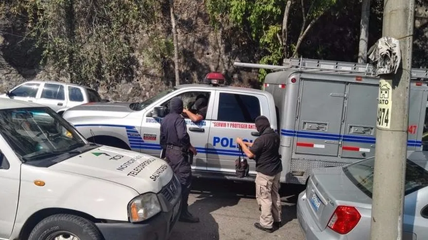 Allanamiento a oficina de Mossack Fonseca en El Salvador