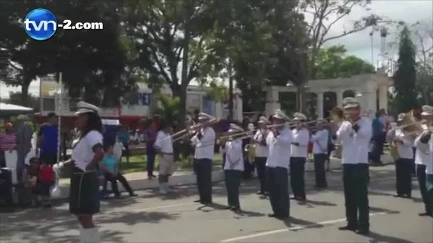 Chorreranos despiden mes de la patria
