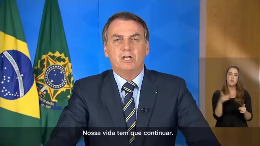 Polémica en Brasil por postura de Bolsonaro ante pandemia de coronavirus.