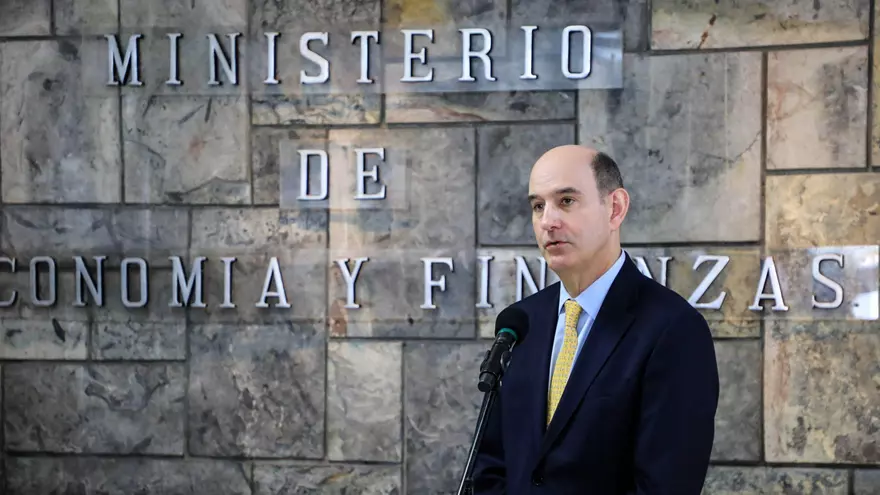 Felipe Chapman, ministro de Economía y Finanzas.