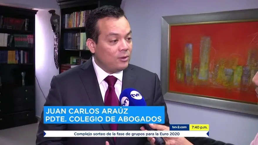 Pleno de la Asamblea discute las reformas a la Constitución