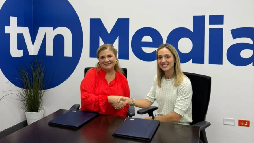 Firma de Alianza entre TVN y Fundación Relaciones Sanas