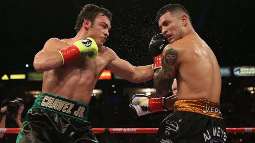 Chávez Jr. anuncia cambio de manejador