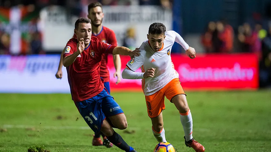 Acción del partido entre Osasuna y Valencia
