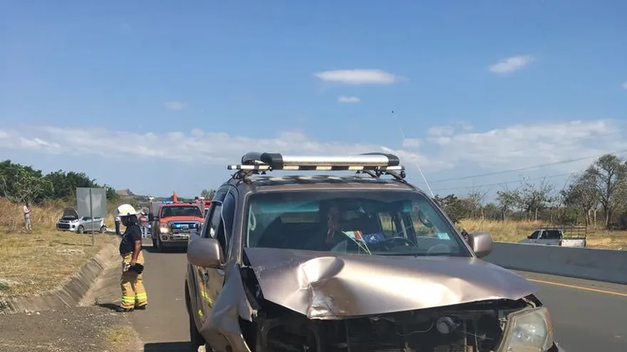 Accidente de tránsito en Rincón Largo de la Peña, Veraguas deja cinco personas heridas.