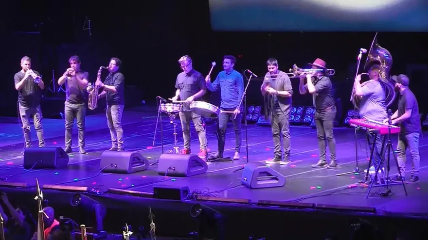 Vázquez inaugura en Montevideo el mayor centro de eventos del país