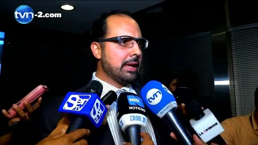 Comisión de Credenciales suspende sesión