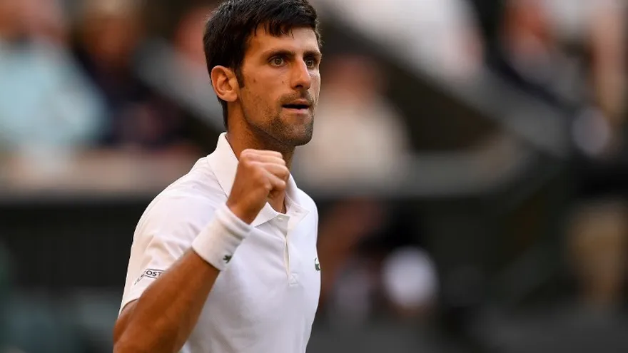 Djokovic se impone a Kyle Edmund en Wimbledon