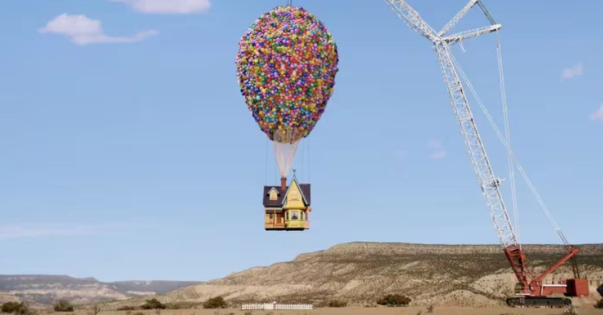 Cine: La casa flotante de Up podrá alquilarse en Airbnb con todo y ...
