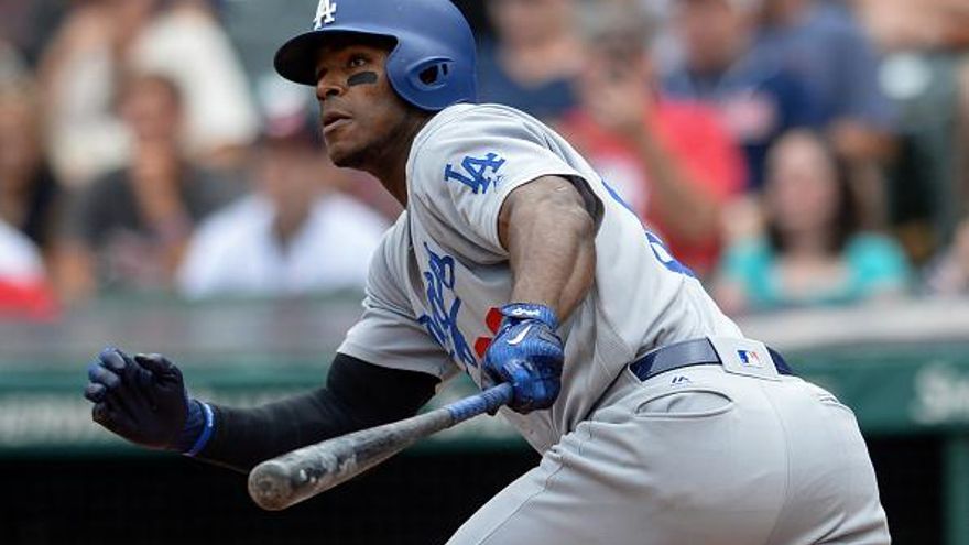 Puig, José Ramírez y Schoop disparan par de jonrones cada uno en jornada de Grandes Ligas