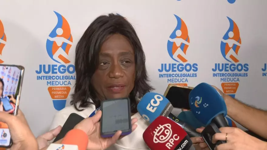Lucy Molinar, ministra de Educación.