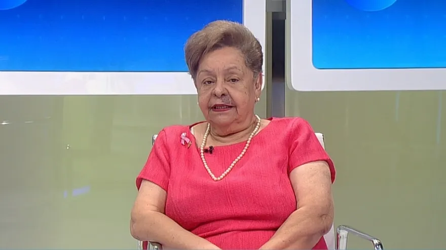 Marcela Ferguson, Asociación Nacional Contra el Cáncer