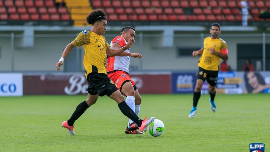 CAI y Tauro salen del 'Muquita' sin goles en la LPF