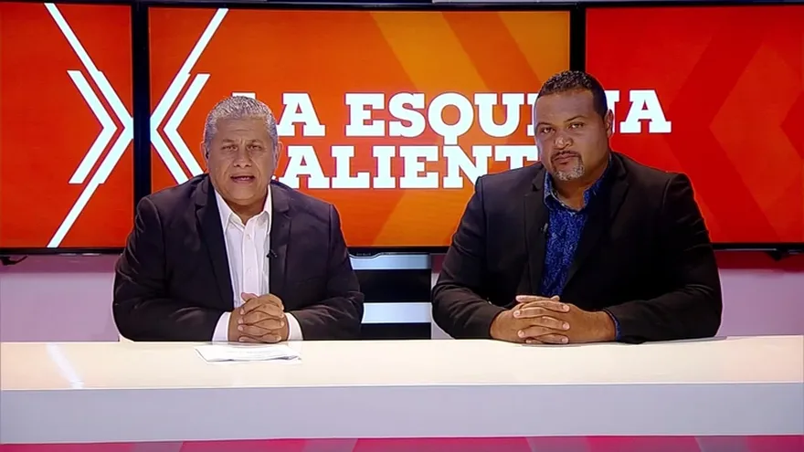 DXT: La Esquina Caliente con Carlos Lee