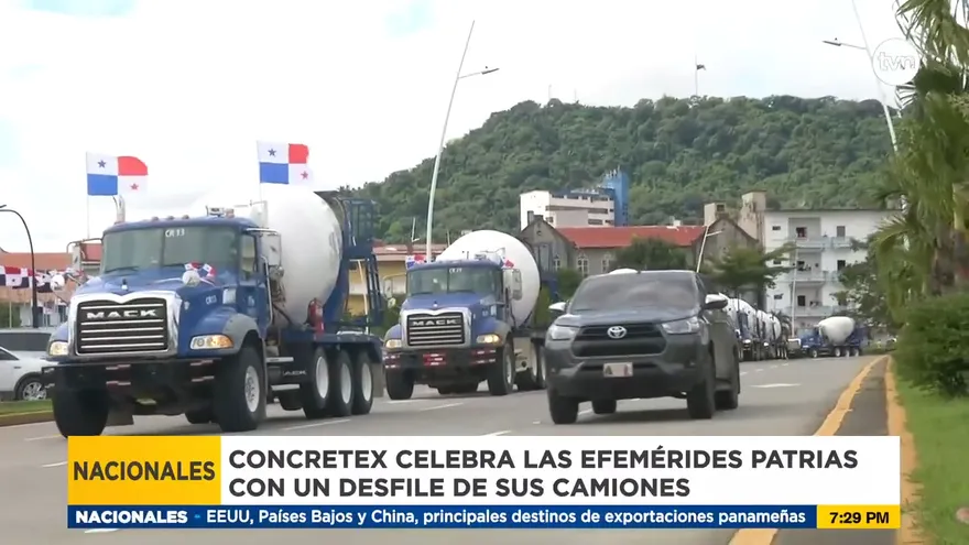 Empresa Concretex realiza desfile de camiones en la Cinta Costera