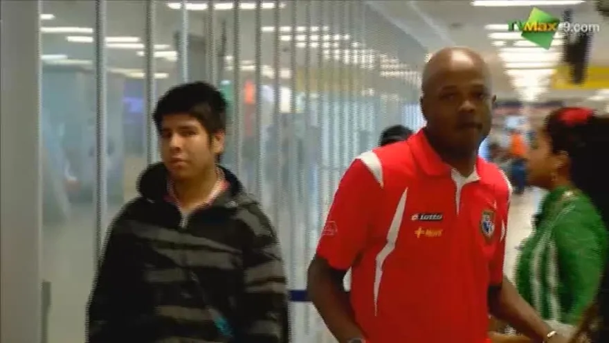 Llegada de Sele Sub-17 de Panam