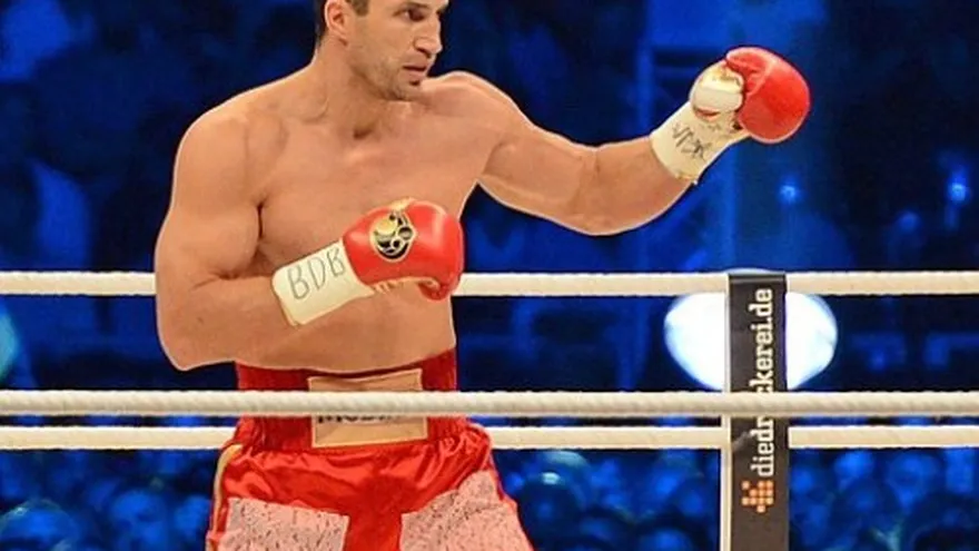 Confirman defensa de Klitschko en noviembre