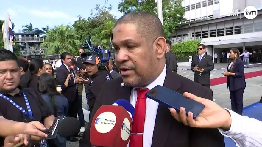 Carlos Godoy, director de Ifarhu.