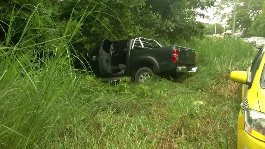 Camión derramó aceite sobre la vía y provocó cinco accidentes en Chiriquí