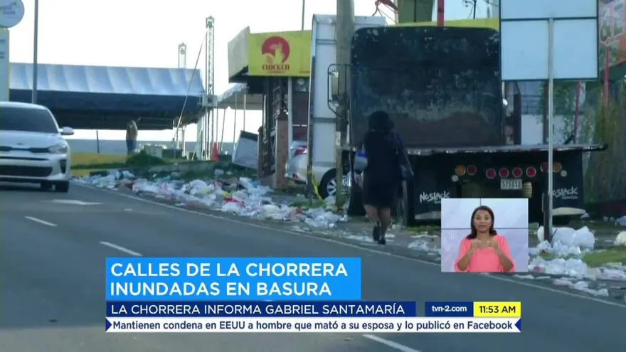 Calles en La Chorrera están repletas de basura tras desfiles